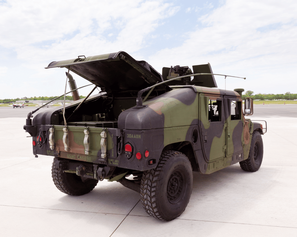 Humvee - Military Desert Vehicles and Pictures