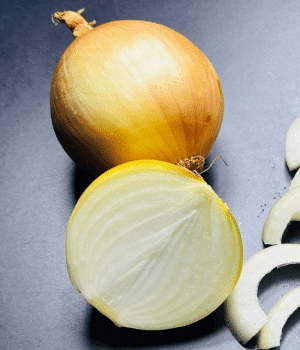 Yellow Onion - Vegetables that start with Y